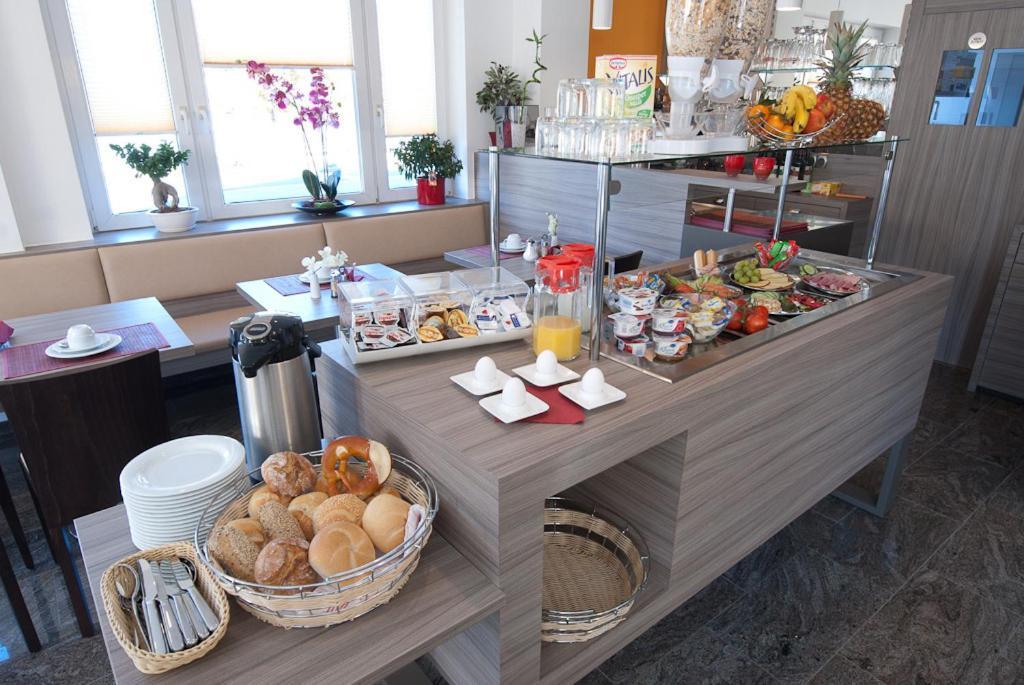 פילדרשטאט Aristo Hotel מראה חיצוני תמונה