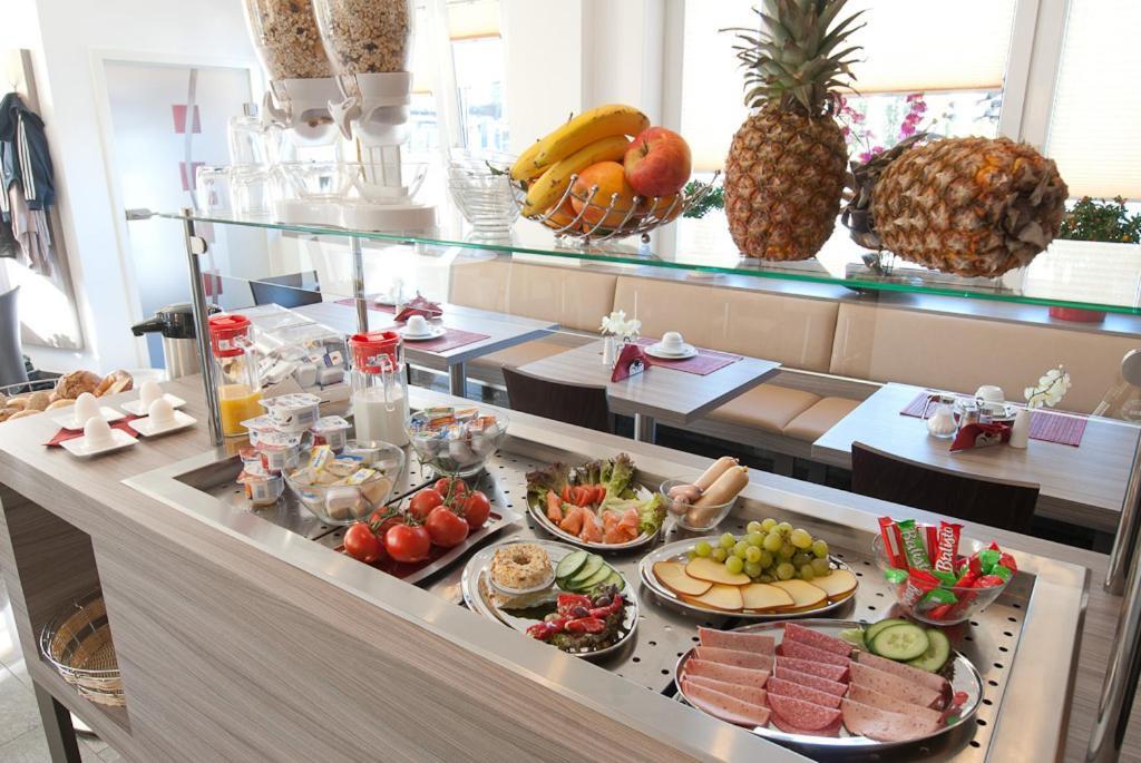 פילדרשטאט Aristo Hotel מראה חיצוני תמונה