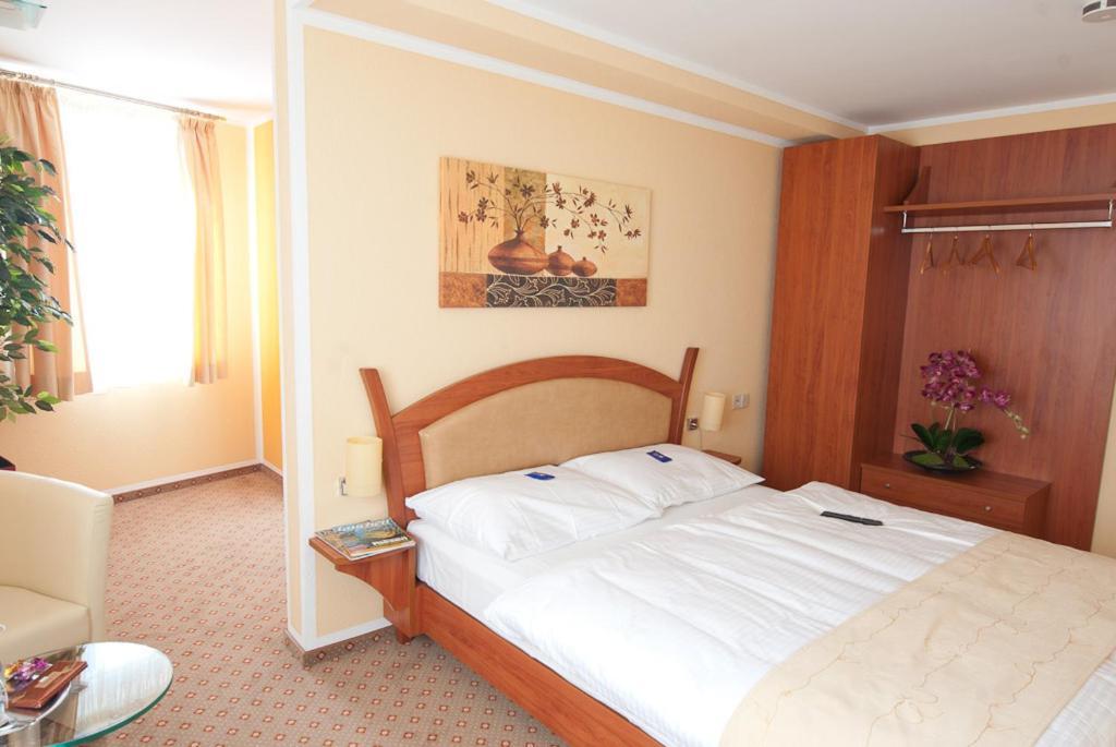 פילדרשטאט Aristo Hotel חדר תמונה