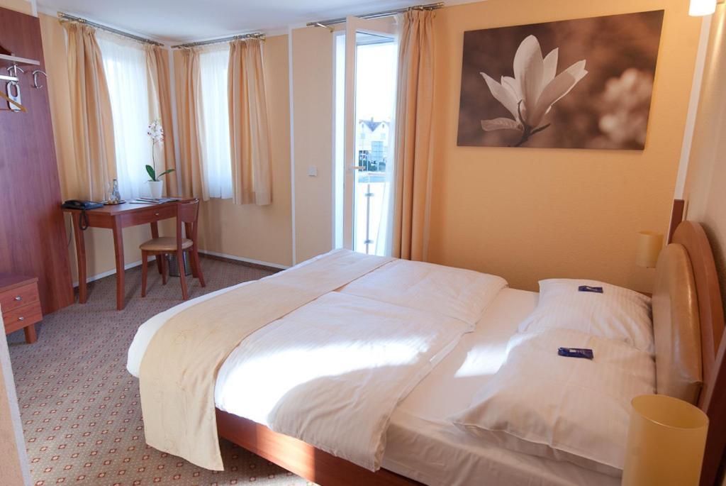 פילדרשטאט Aristo Hotel חדר תמונה