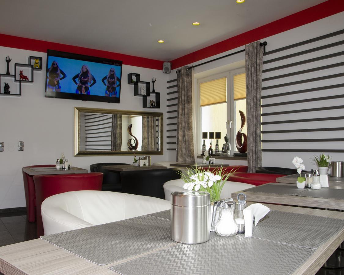 פילדרשטאט Aristo Hotel מראה חיצוני תמונה